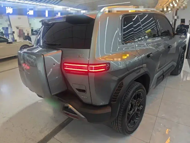 BYD FangChengBao Titanium 3 — Фото автомобиля 6