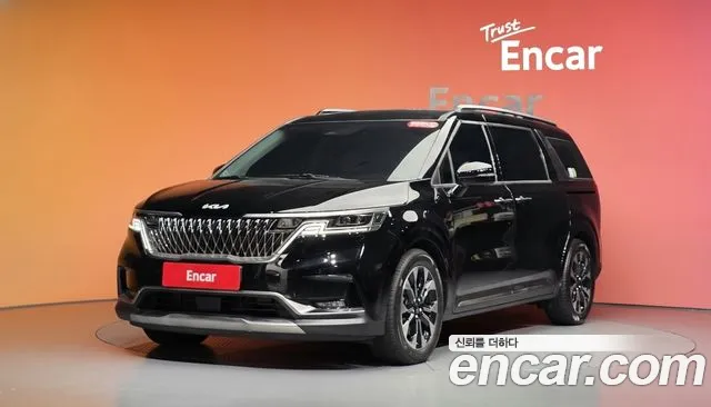 Фотография автомобиля — Kia Carnival 4th Gen