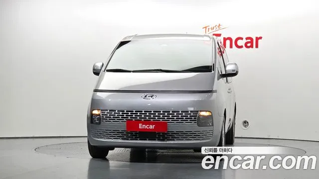 Hyundai Staria — Фото автомобиля 3