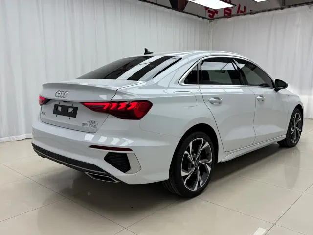 Audi A3 — Фото автомобиля 6