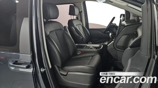 Hyundai Staria Staria Карго 5 мест — Фото автомобиля 12