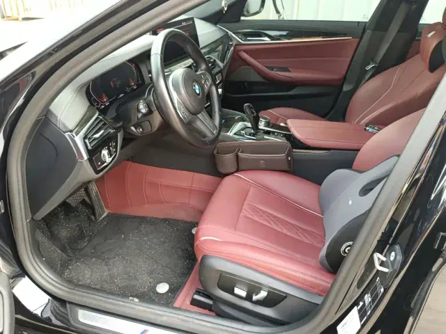 BMW 5 Series — Фото автомобиля 9