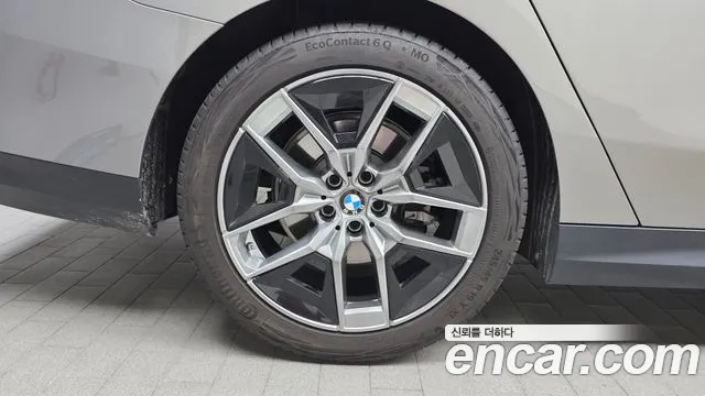 BMW 5-Series — Фото автомобиля 5
