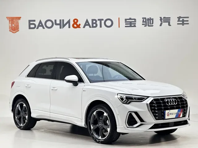 Audi Q3 — Фото автомобиля 2