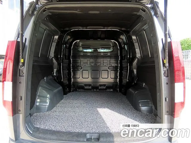 Hyundai Staria Staria L3.5 Карго 5 мест — Фото автомобиля 18