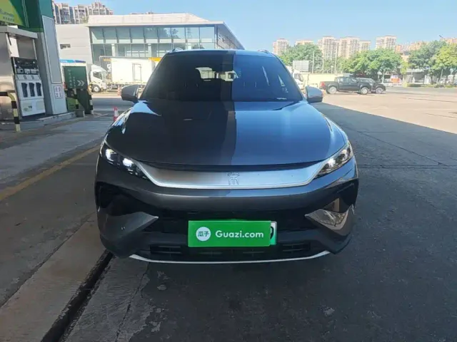 BYD Song Pro — Фото автомобиля 2