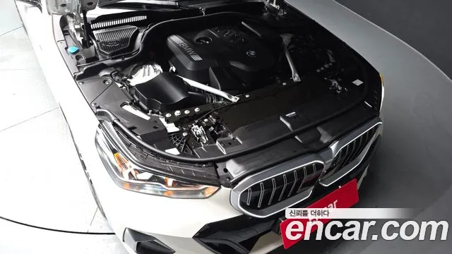BMW 5-Series — Фото автомобиля 4
