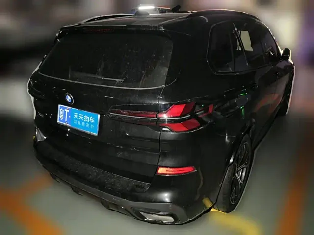 BMW X5 — Фото автомобиля 2