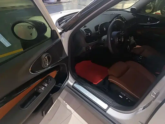 MINI Clubman — Фото автомобиля 15
