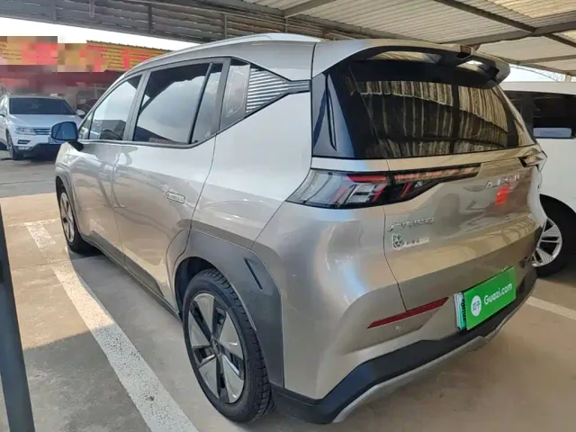 GAC Aion Y — Фото автомобиля 4