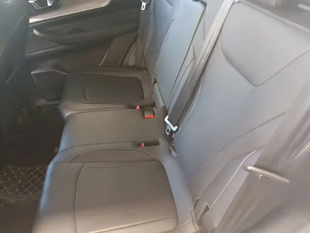 Chery Tiggo 8 — Фото автомобиля 16