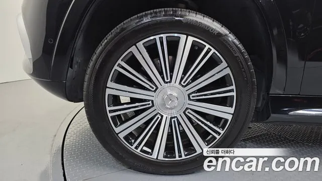 Mercedes-Benz GLS-Class — Фото автомобиля 5