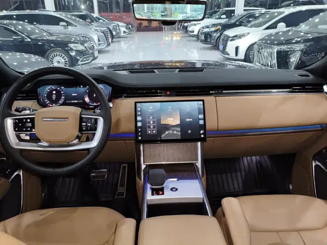 Land Rover Range Rover — Фото автомобиля 11