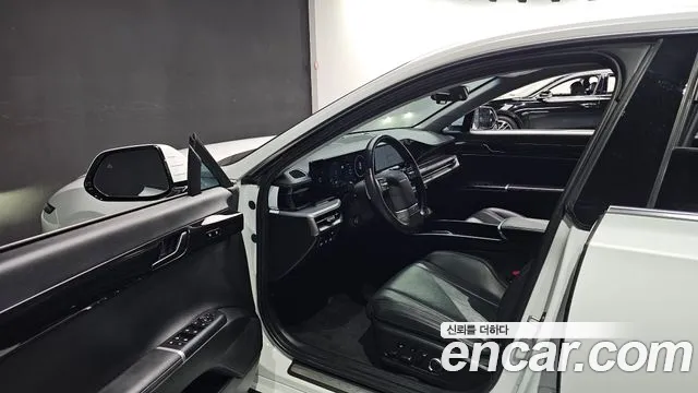 Hyundai Grandeur GN7 — Фото автомобиля 15