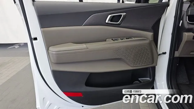 Kia Carnival 4th Gen — Фото автомобиля 14