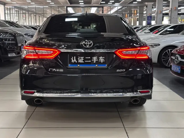 Toyota Camry — Фото автомобиля 19