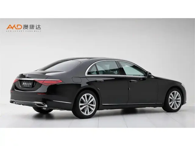 Mercedes-Benz S-Class — Фото автомобиля 3