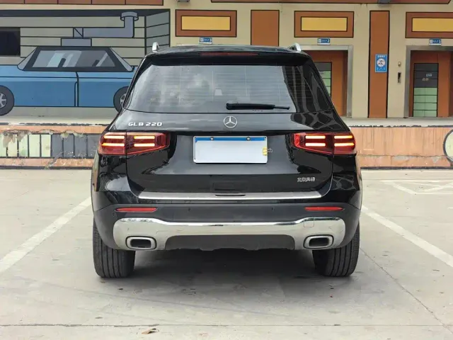 Mercedes-Benz GLB-Class — Фото автомобиля 14