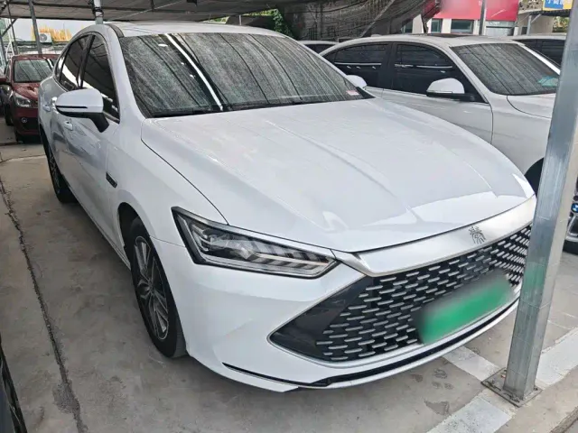 BYD Qin PLUS — Фото автомобиля 8