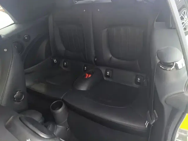 MINI Hatch — Фото автомобиля 16