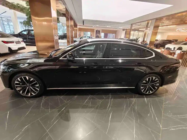 Volvo S90 — Фото автомобиля 3