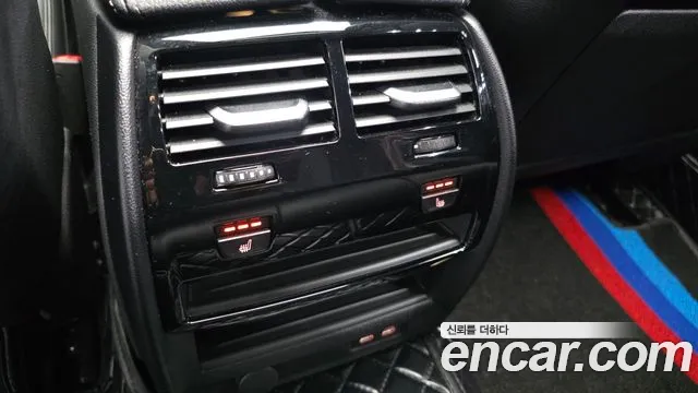 BMW 5 Series G30 — Фото автомобиля 19