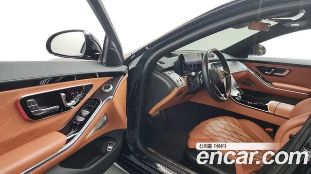Mercedes-Benz S-Class — Фото автомобиля 8
