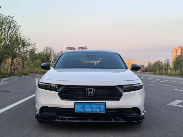 Honda Accord — Фото автомобиля 2
