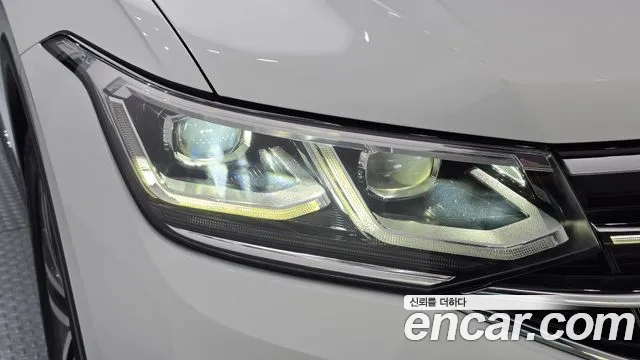 Volkswagen Tiguan — Фото автомобиля 7