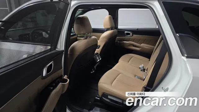 Kia Sorento — Фото автомобиля 17
