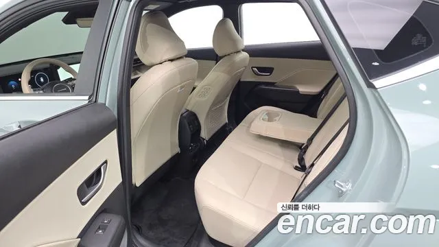 Hyundai Kona SX2 — Фото автомобиля 18