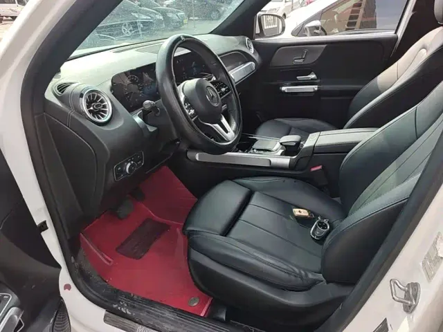 Mercedes-Benz GLB-Class — Фото автомобиля 14