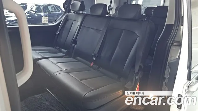 Hyundai Staria Staria Tourer 11 мест — Фото автомобиля 30
