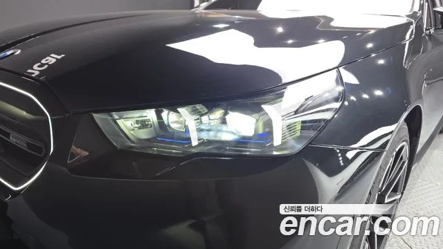 BMW M5 — Фото автомобиля 19