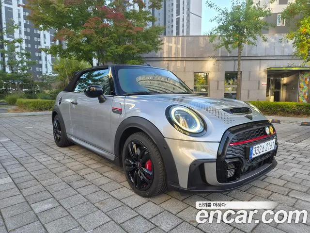 MINI Cooper Convertible — Фото автомобиля 3