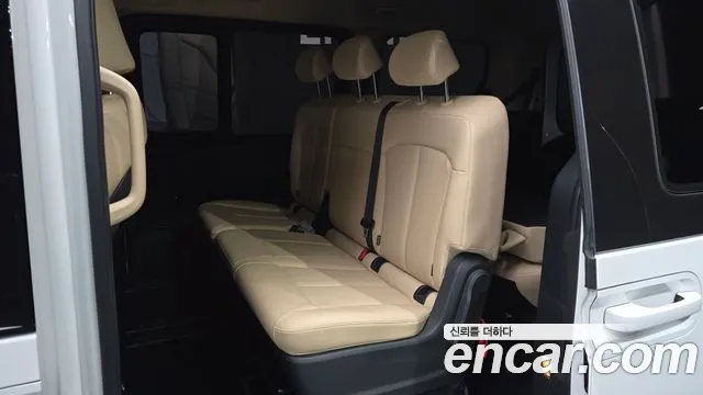 Hyundai Staria — Фото автомобиля 16
