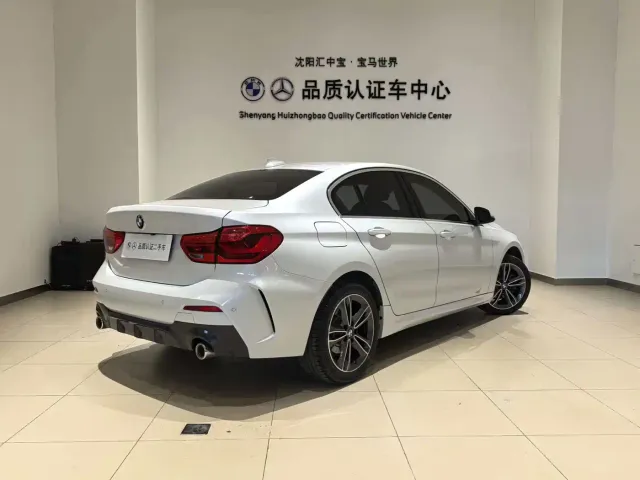 BMW 1 Series — Фото автомобиля 12