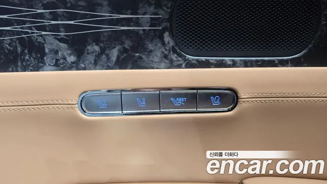 Genesis G90 RS4 — Фото автомобиля 28
