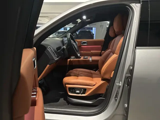 Li Auto Li Auto L7 2023 Pro — Фото автомобиля 4