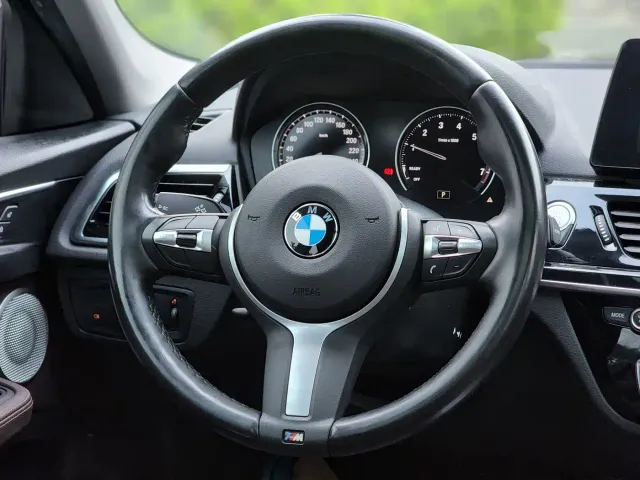 BMW 1 Series — Фото автомобиля 15