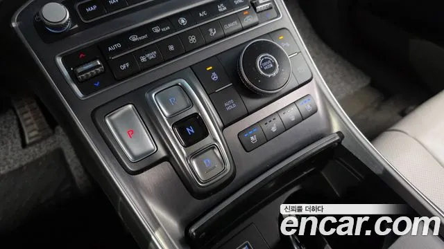 Hyundai Santa Fe New — Фото автомобиля 9