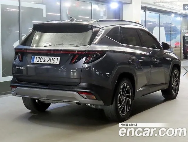 Hyundai Tucson — Фото автомобиля 3