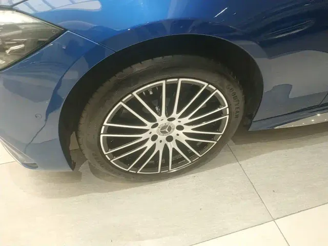 Mercedes-Benz C-Class — Фото автомобиля 24