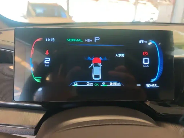 BYD Qin PLUS — Фото автомобиля 11