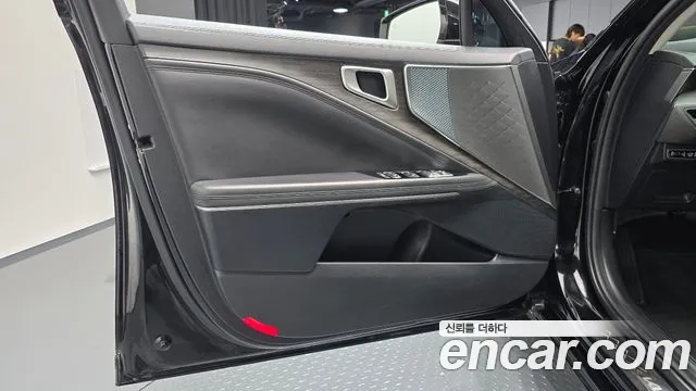 Kia K8 K8 Hybrid — Фото автомобиля 23
