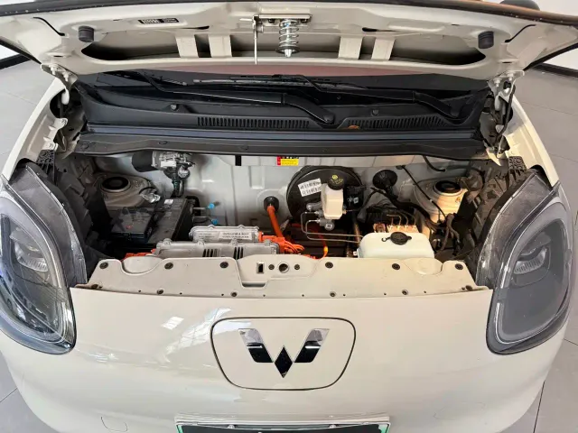 Wuling Hongguang Mini EV — Фото автомобиля 13