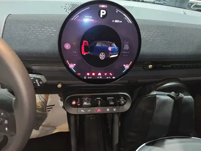 MINI Electric MINI ACEMAN — Фото автомобиля 12