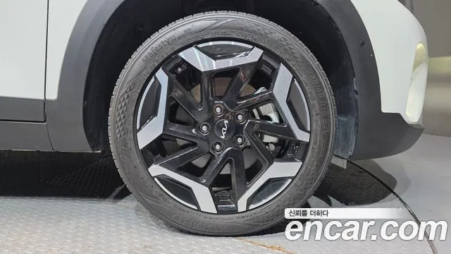 Kia Seltos New — Фото автомобиля 6