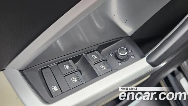 Audi Q3 35 TDI quattro Premium — Фото автомобиля 19