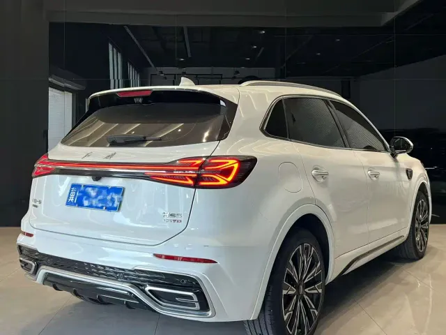 Hongqi HS5 — Фото автомобиля 4
